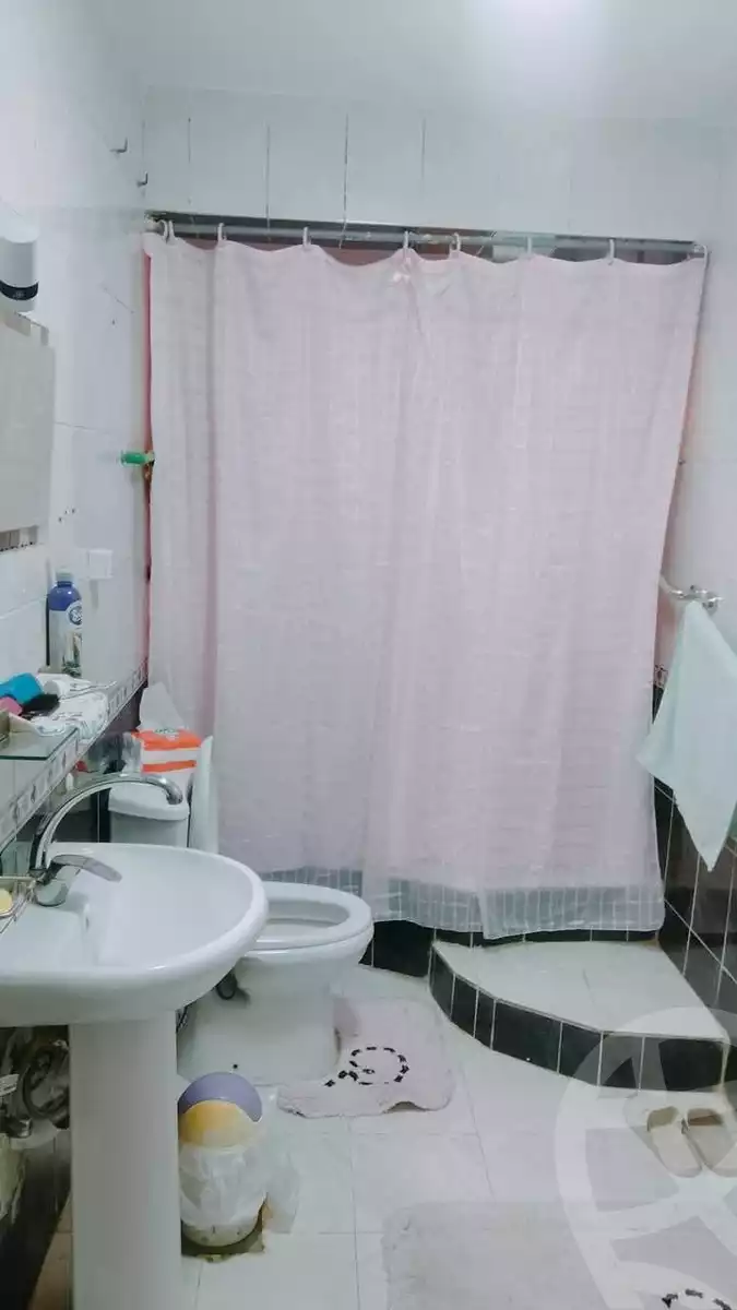 https://aqarmap.com.eg/ar/listing/5815928-for-sale-alexandria-l-jmy-lbytsh-al-aeda-al-kadema-st