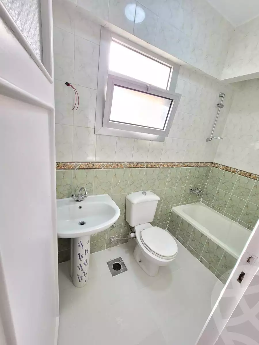 https://aqarmap.com.eg/en/listing/5816400-for-sale-alexandria-l-jmy-shataa-el-nakheel