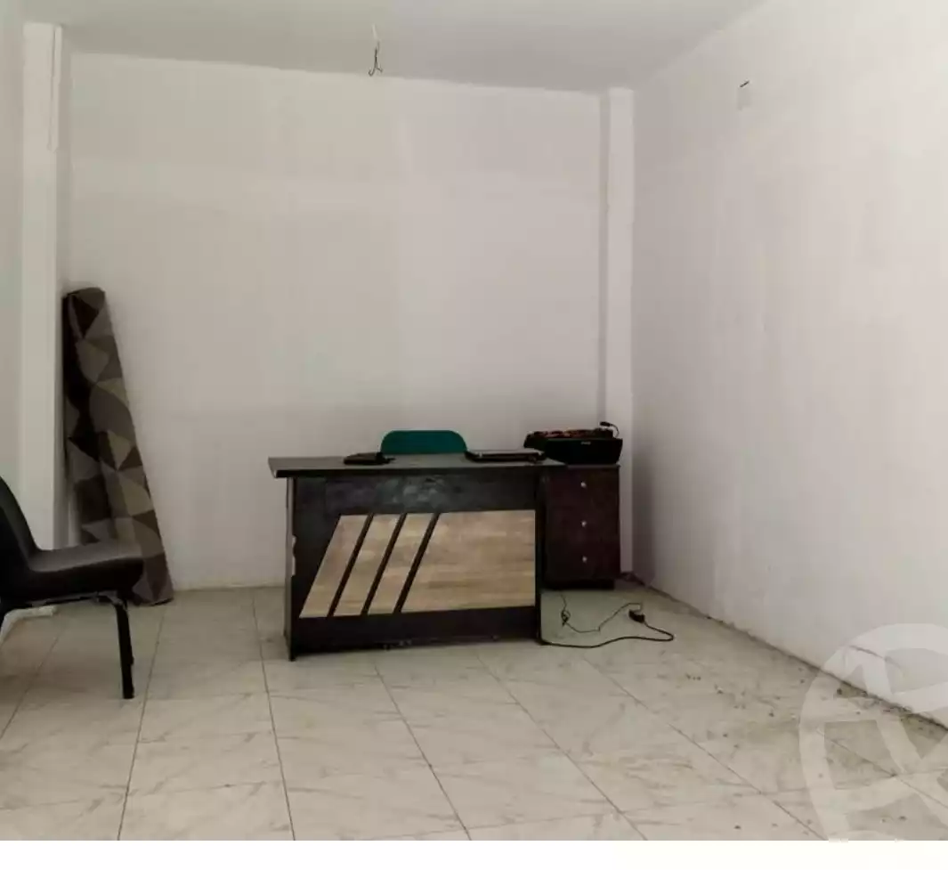 https://aqarmap.com.eg/en/listing/5816998-for-rent-asyut-asyut-city-taksim-al-bitroul-st