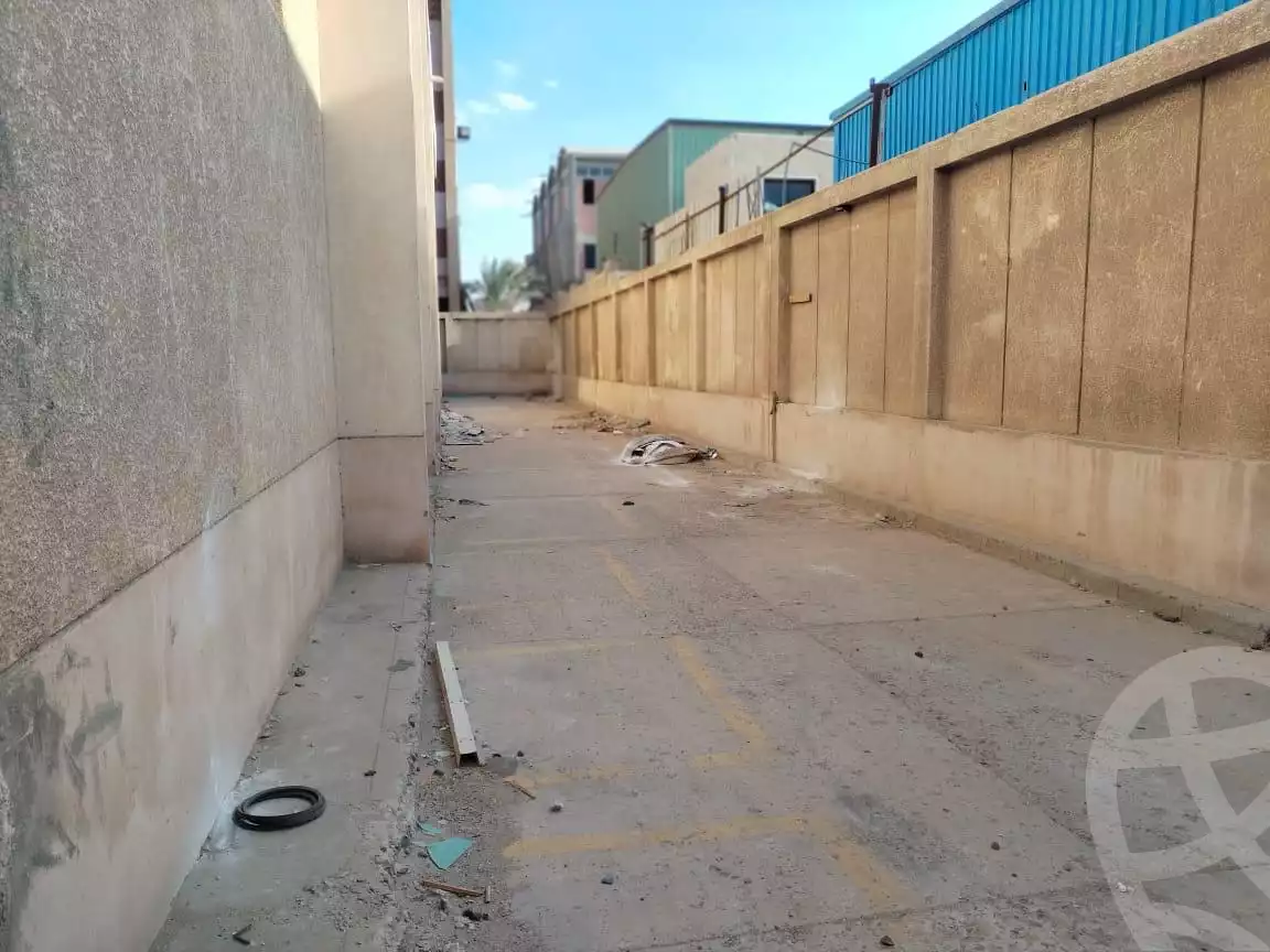 https://aqarmap.com.eg/ar/listing/5817590-for-rent-sharqia-10th-of-ramadan-industrial-area-manteqat-al-senaatat-al-motawaseta-b3