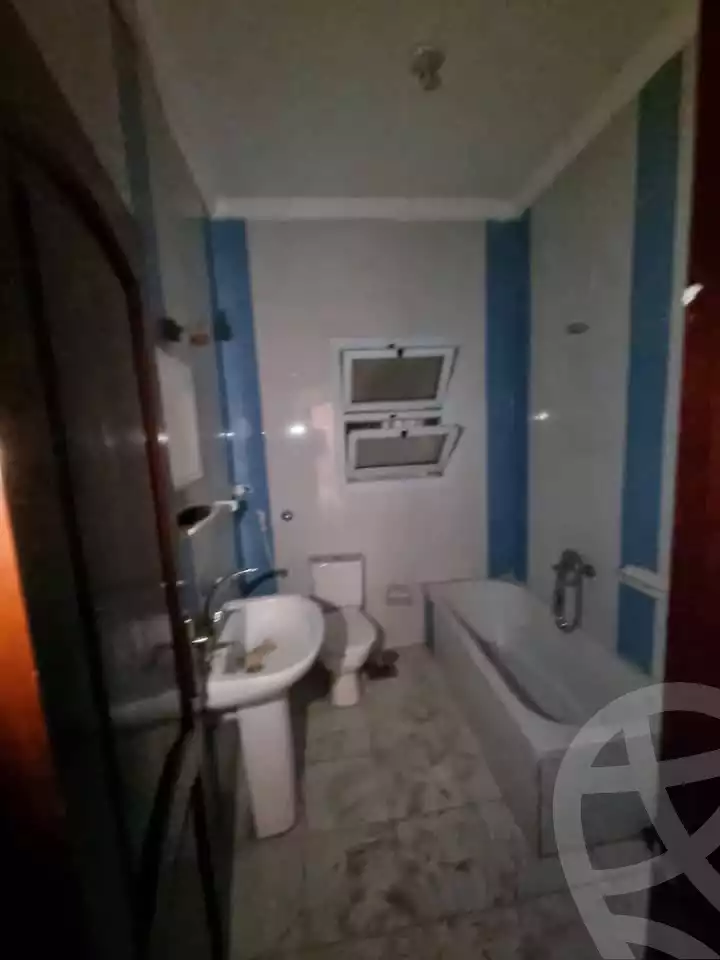 https://aqarmap.com.eg/ar/listing/5818258-for-sale-gharbia-tanta-tanta-city-taha-el-hakeem-st