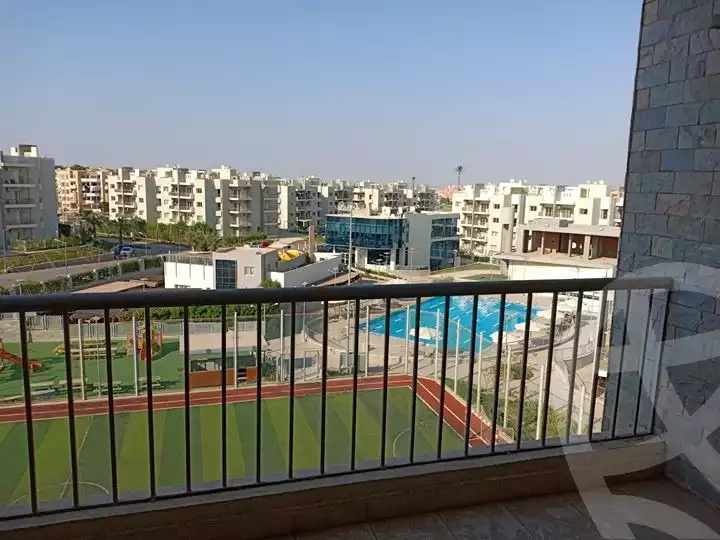 https://aqarmap.com.eg/en/listing/5819784-for-sale-cairo-el-sheikh-zayed-city-compounds-dh-drys
