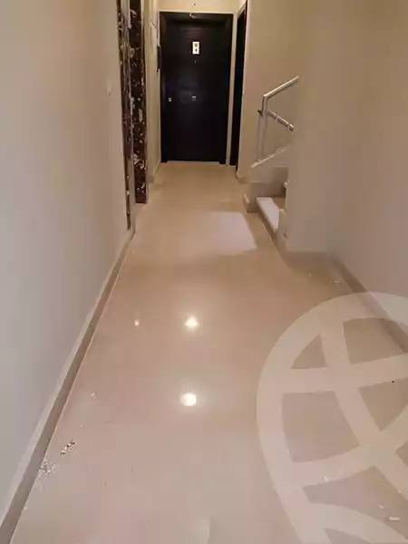 https://aqarmap.com.eg/ar/listing/5819802-for-sale-cairo-el-sheikh-zayed-city-compounds-dh-drys