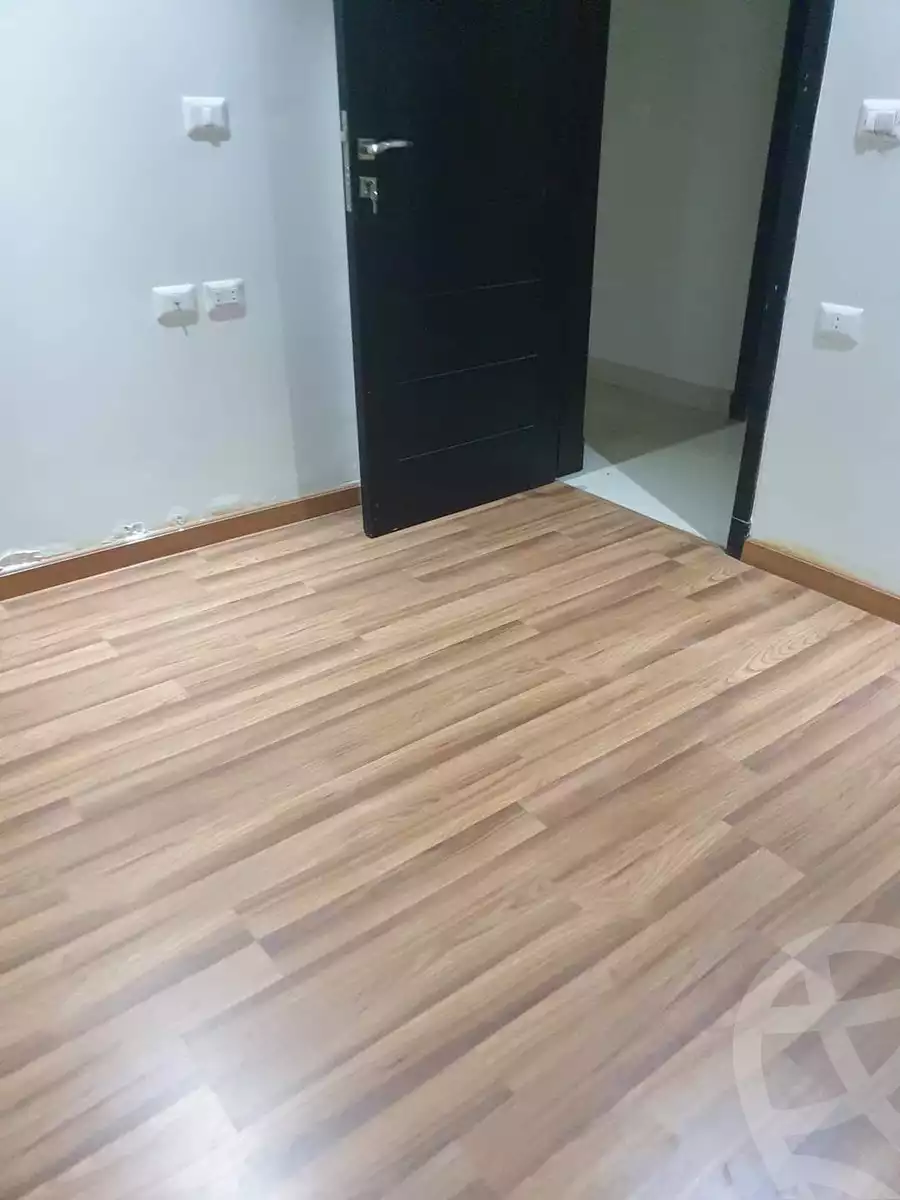 https://aqarmap.com.eg/en/listing/5820124-for-sale-cairo-el-sheikh-zayed-city-compounds-dh-drys