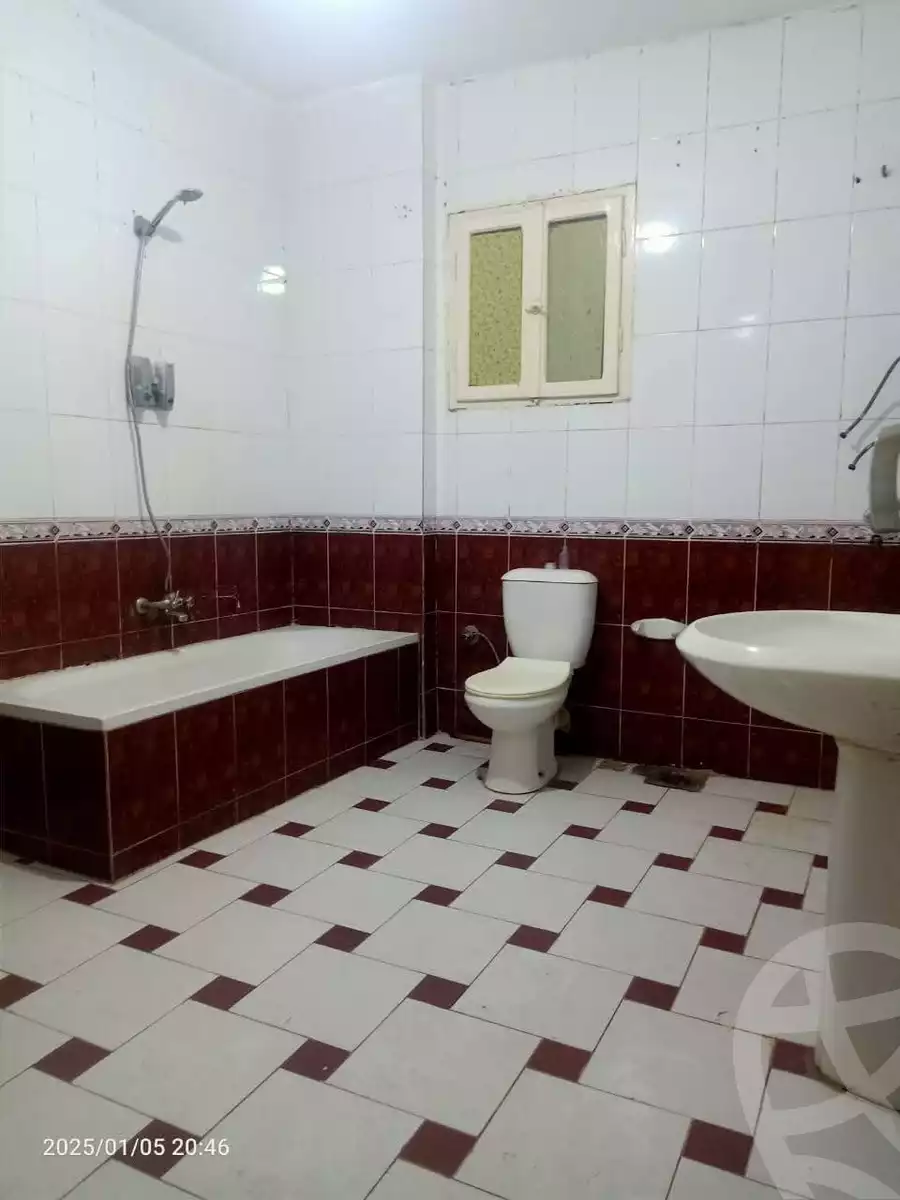 https://aqarmap.com.eg/ar/listing/5821609-for-sale-alexandria-l-jmy-lbytsh-shahr-al-assal-st