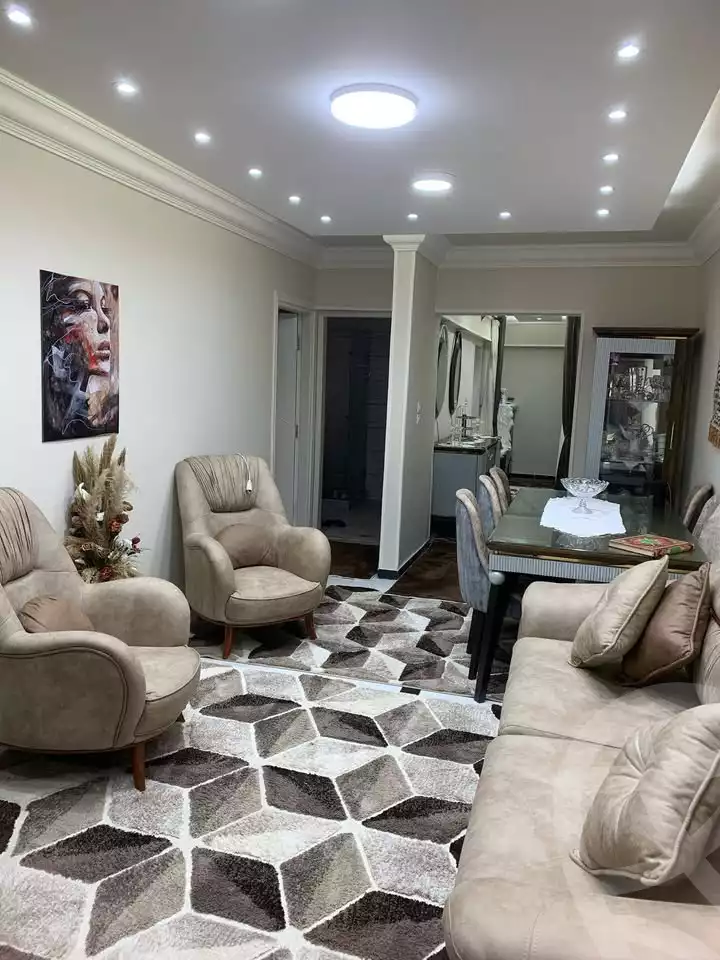https://aqarmap.com.eg/ar/listing/5822009-for-sale-alexandria-l-jmy-el-hanouvel-el-zahraa-city-st