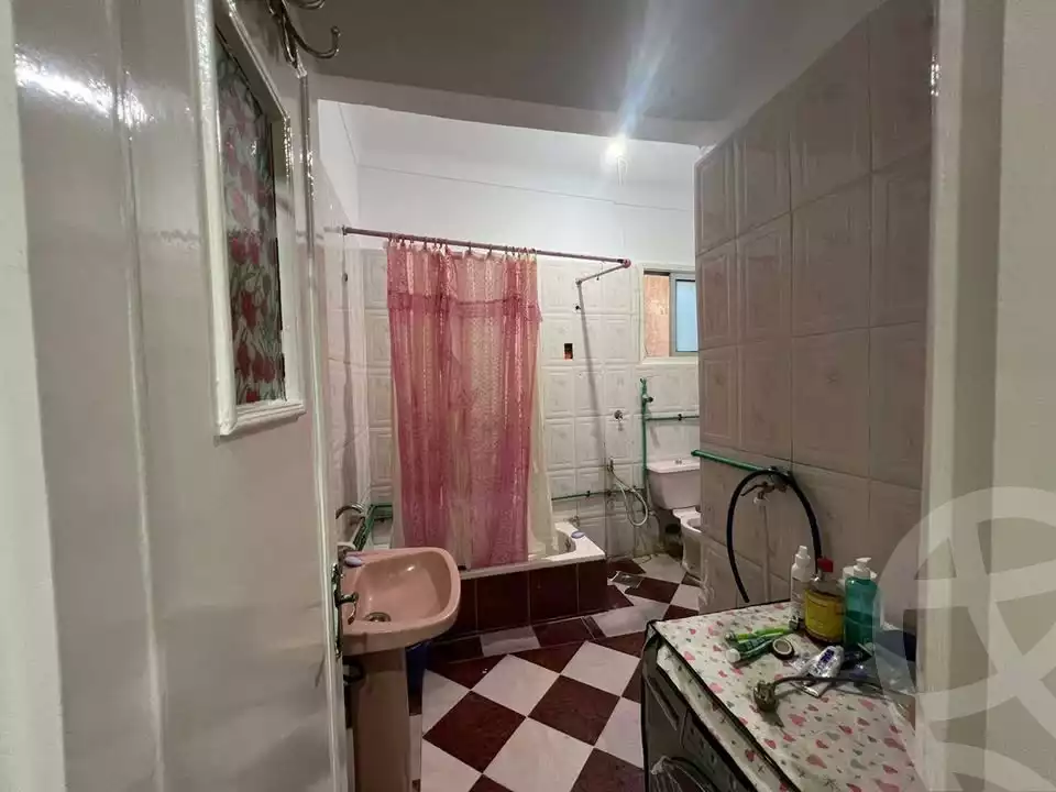 https://aqarmap.com.eg/en/listing/5823984-for-sale-alexandria-fleming-mostafa-kamel-st