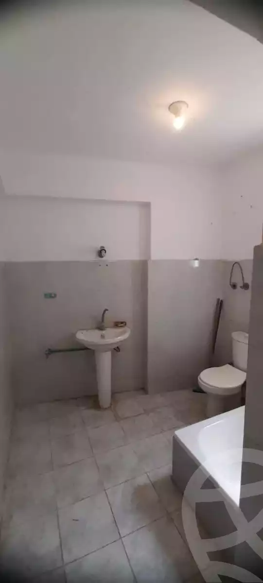 https://aqarmap.com.eg/ar/listing/5824770-for-sale-alexandria-l-jmy-lbytsh-zayed-st