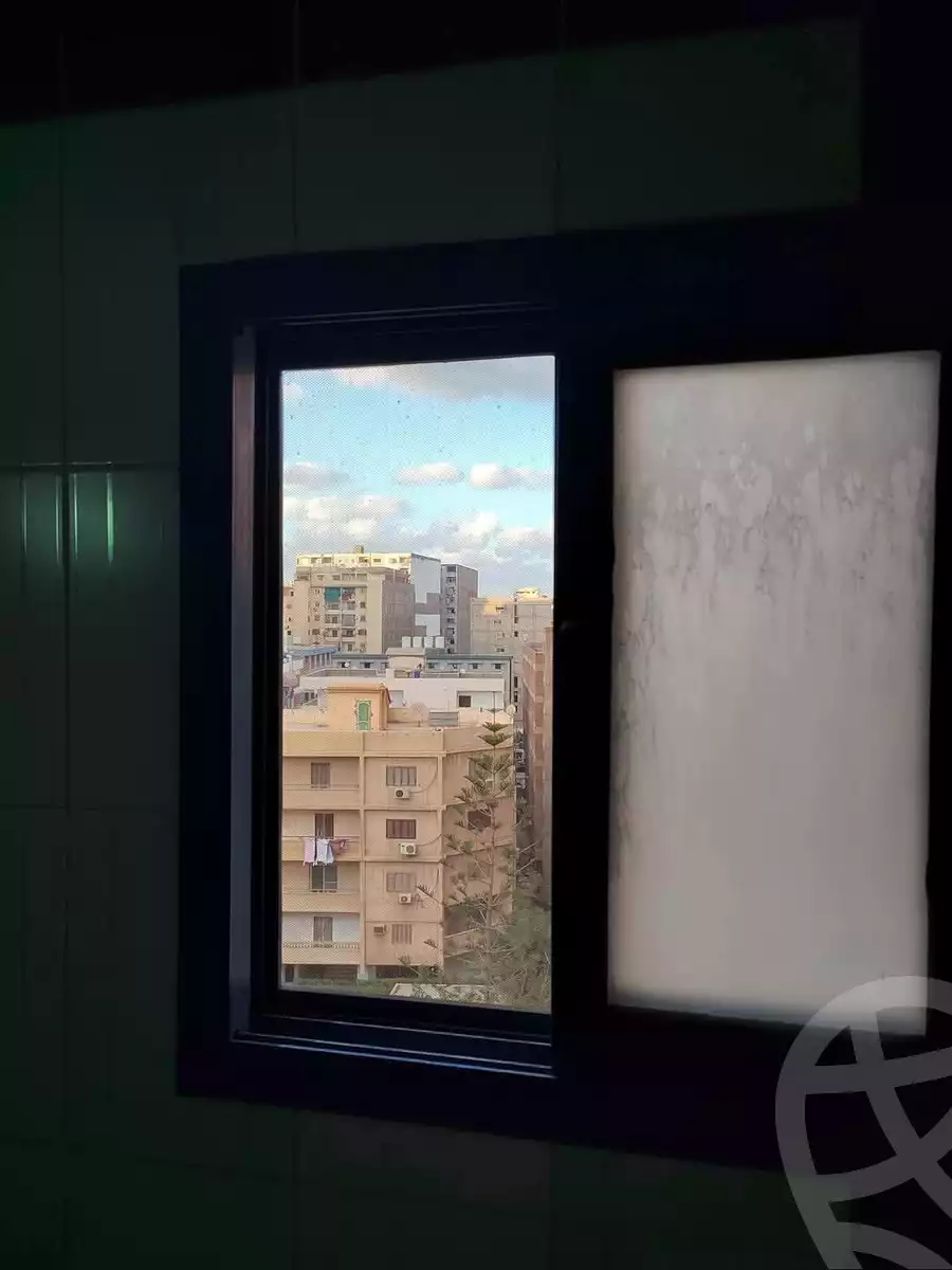 https://aqarmap.com.eg/ar/listing/5824812-for-sale-alexandria-l-jmy-lbytsh-el-zohour-st