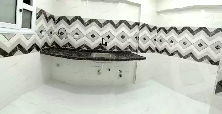 https://aqarmap.com.eg/en/listing/5825324-for-sale-alexandria-l-jmy-el-hanouvel-el-hag-radwan-mosque-st