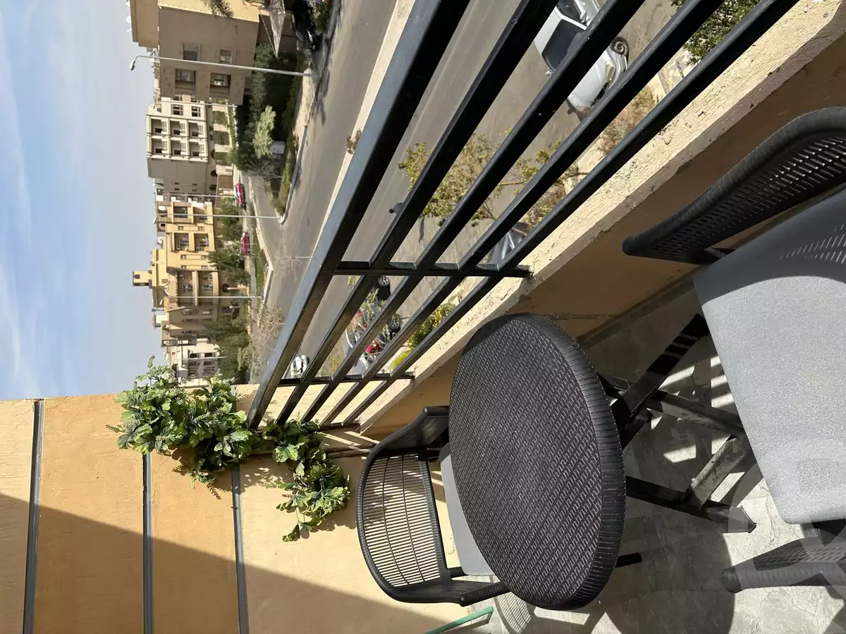 https://aqarmap.com.eg/en/listing/5827055-for-rent-cairo-el-sheikh-zayed-city-el-hay-elthamen-area-2