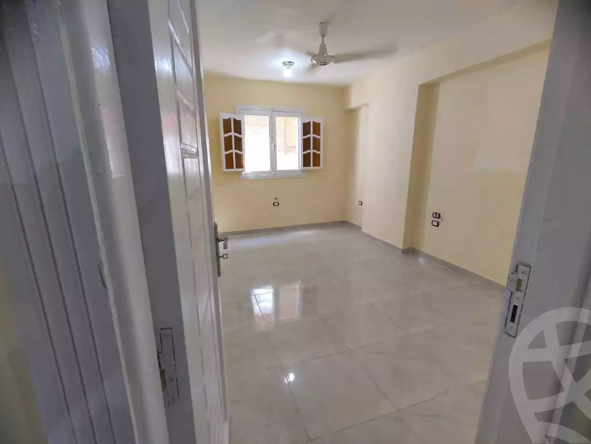 https://aqarmap.com.eg/ar/listing/5830898-for-sale-cairo-ain-shams-ain-shams-el-sharkia-el-eshrein-stt