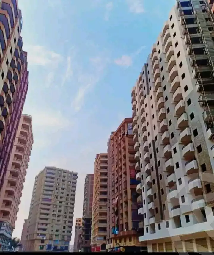 https://aqarmap.com.eg/ar/listing/5831830-for-sale-cairo-madinat-el-salam-100-st