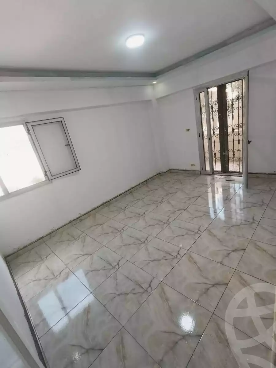 https://aqarmap.com.eg/ar/listing/5834181-for-sale-alexandria-l-jmy-el-hanouvel-al-haded-we-al-soulb-st