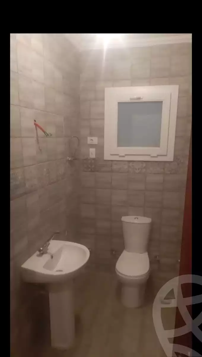 https://aqarmap.com.eg/ar/listing/5835744-for-sale-cairo-el-sheikh-zayed-city-compounds-zayed-regency
