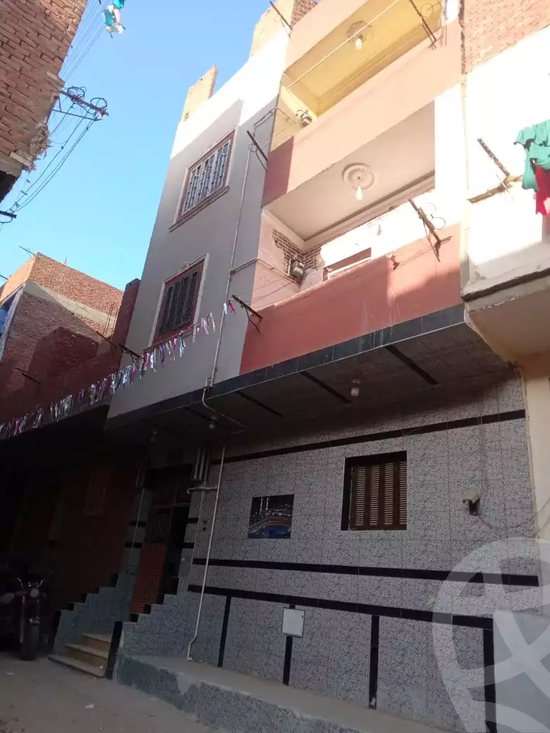 https://aqarmap.com.eg/en/listing/5836083-for-sale-qalyubia-el-khanka-arab-el-ayayda