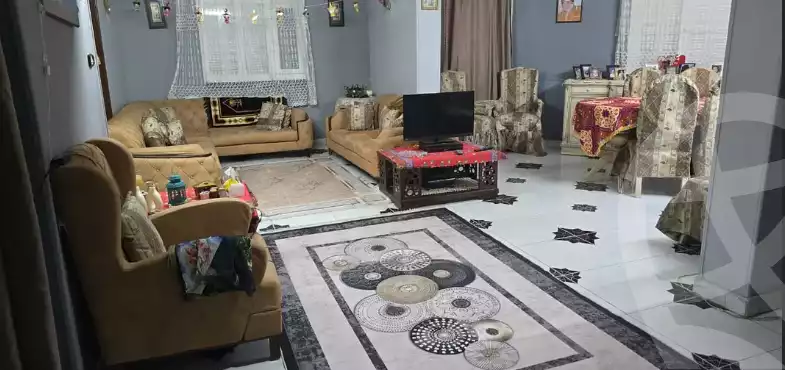https://aqarmap.com.eg/en/listing/5836156-for-sale-cairo-shoubra-corniche-el-nile-st