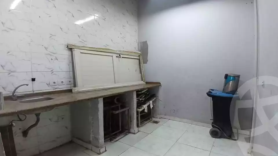 https://aqarmap.com.eg/en/listing/5836616-for-rent-alexandria-ganaklis-shr-mrtdy-bsh