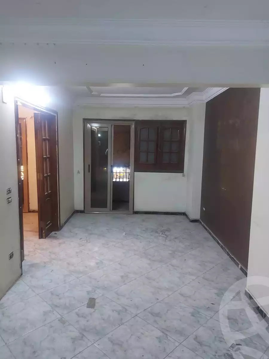https://aqarmap.com.eg/en/listing/5836945-for-sale-cairo-helwan-helwan-el-sharkeya-khesro-basha-st
