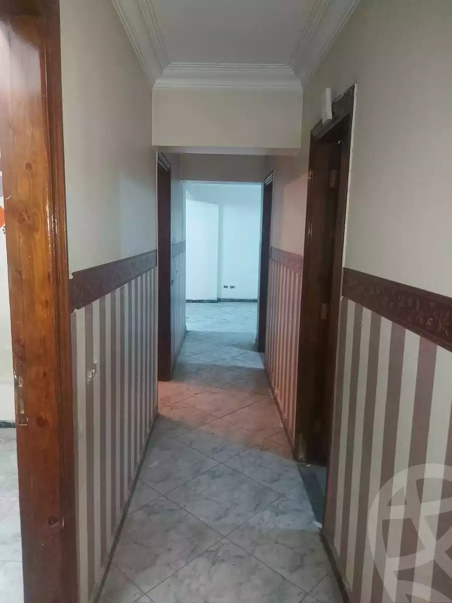 https://aqarmap.com.eg/en/listing/5837017-for-sale-cairo-helwan-helwan-el-sharkeya-khesro-basha-st