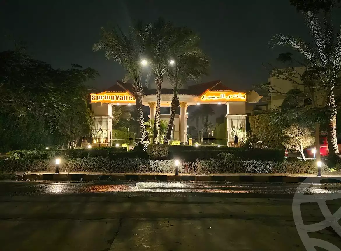 https://aqarmap.com.eg/en/listing/5837274-for-sale-cairo-el-shorouk-compounds-spring-valley