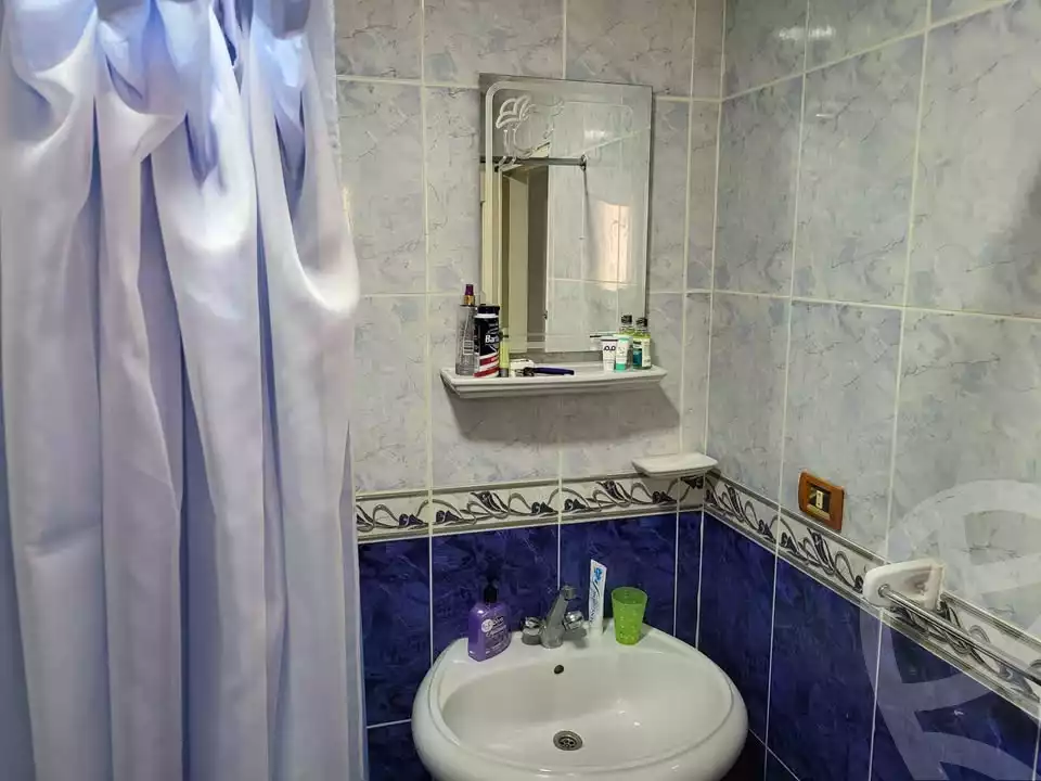 https://aqarmap.com.eg/en/listing/5838786-for-sale-alexandria-el-montazah-nabawi-el-mohandes