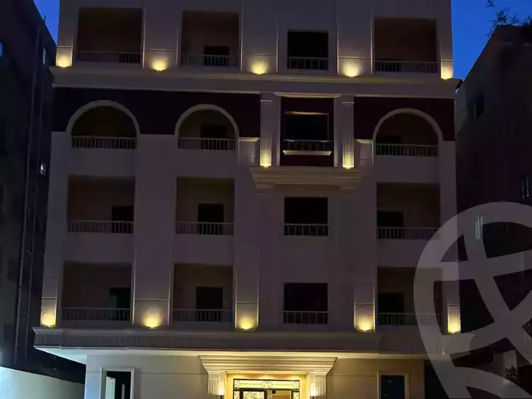 https://aqarmap.com.eg/en/listing/5838947-for-sale-cairo-mokattam-el-hadabah-el-wosta-7th-zone-abu-bakr-elsedeek-st