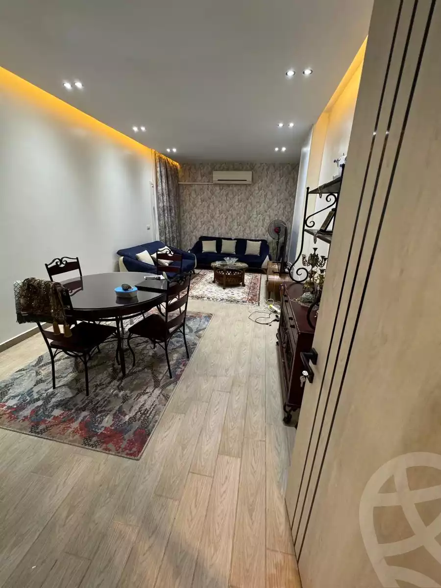 https://aqarmap.com.eg/en/listing/5840613-for-sale-cairo-new-cairo-ganob-el-akadamiya-south-academy-d-hassan-ibn-thabet-st