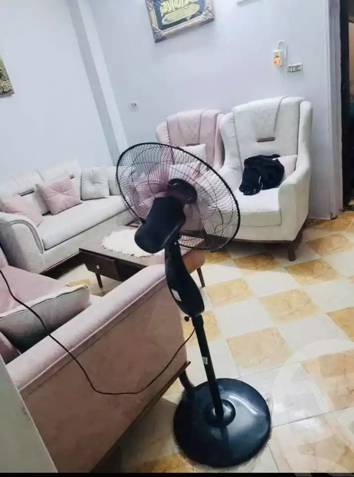 https://aqarmap.com.eg/en/listing/5840677-for-sale-cairo-faisal-kafr-tohormos-queen-nazli-st
