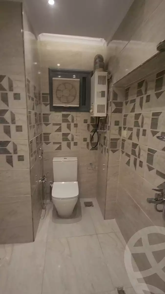 https://aqarmap.com.eg/ar/listing/5840689-for-rent-cairo-mokattam-el-hadabah-el-wosta-compounds-palm-city