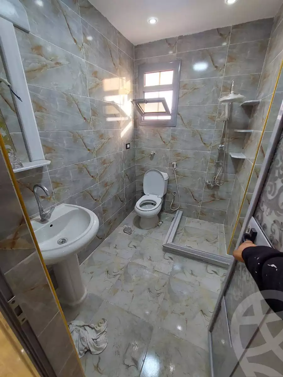 https://aqarmap.com.eg/ar/listing/5841044-for-sale-alexandria-bahray-el-anfoshy-al-gomrok-al-kadem-st