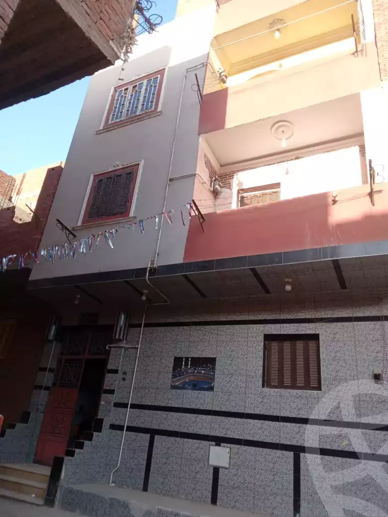 https://aqarmap.com.eg/en/listing/5841111-for-sale-qalyubia-el-khanka-arab-el-ayayda