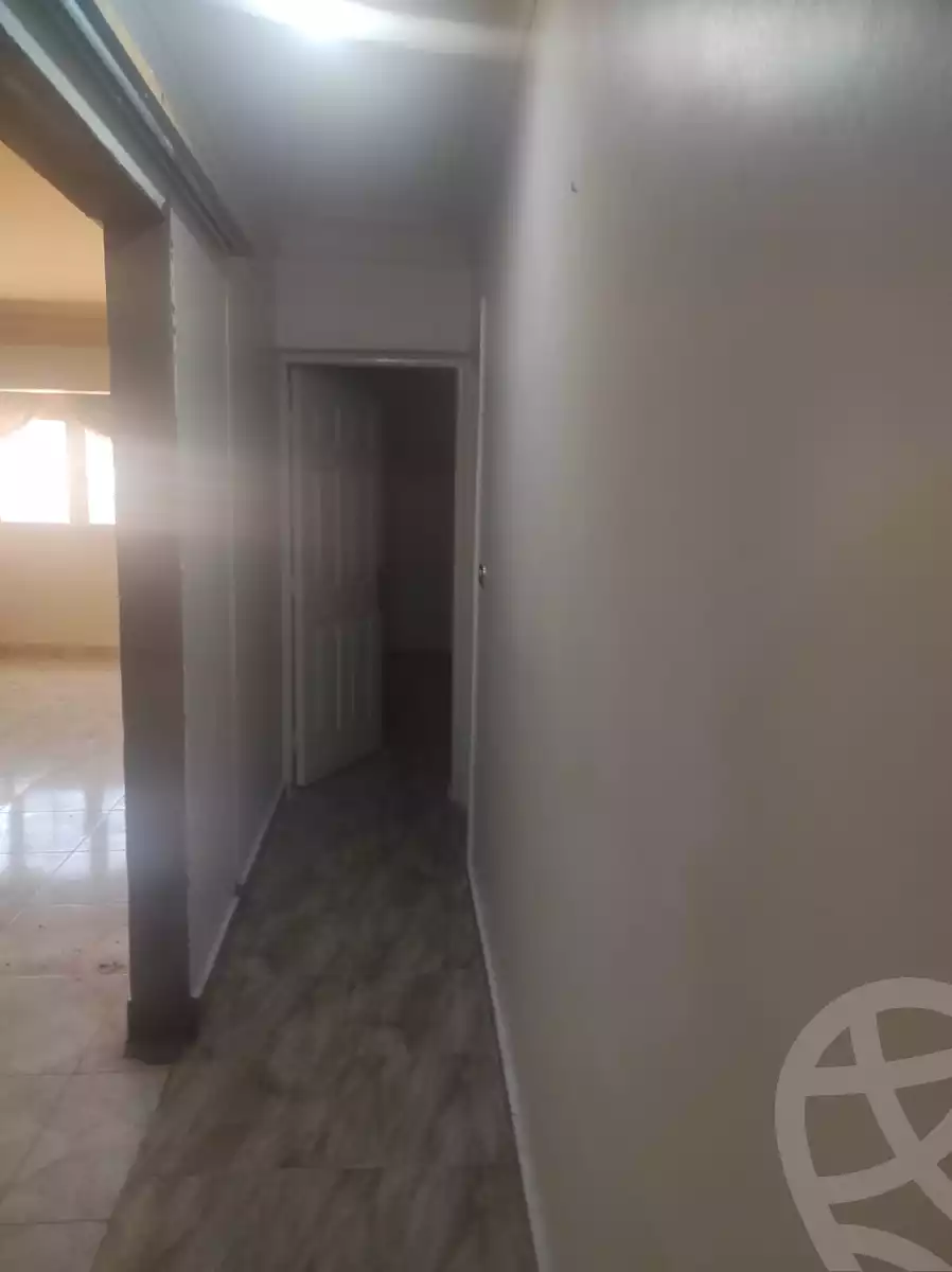 https://aqarmap.com.eg/ar/listing/5841368-for-rent-alexandria-smouha-acid-city