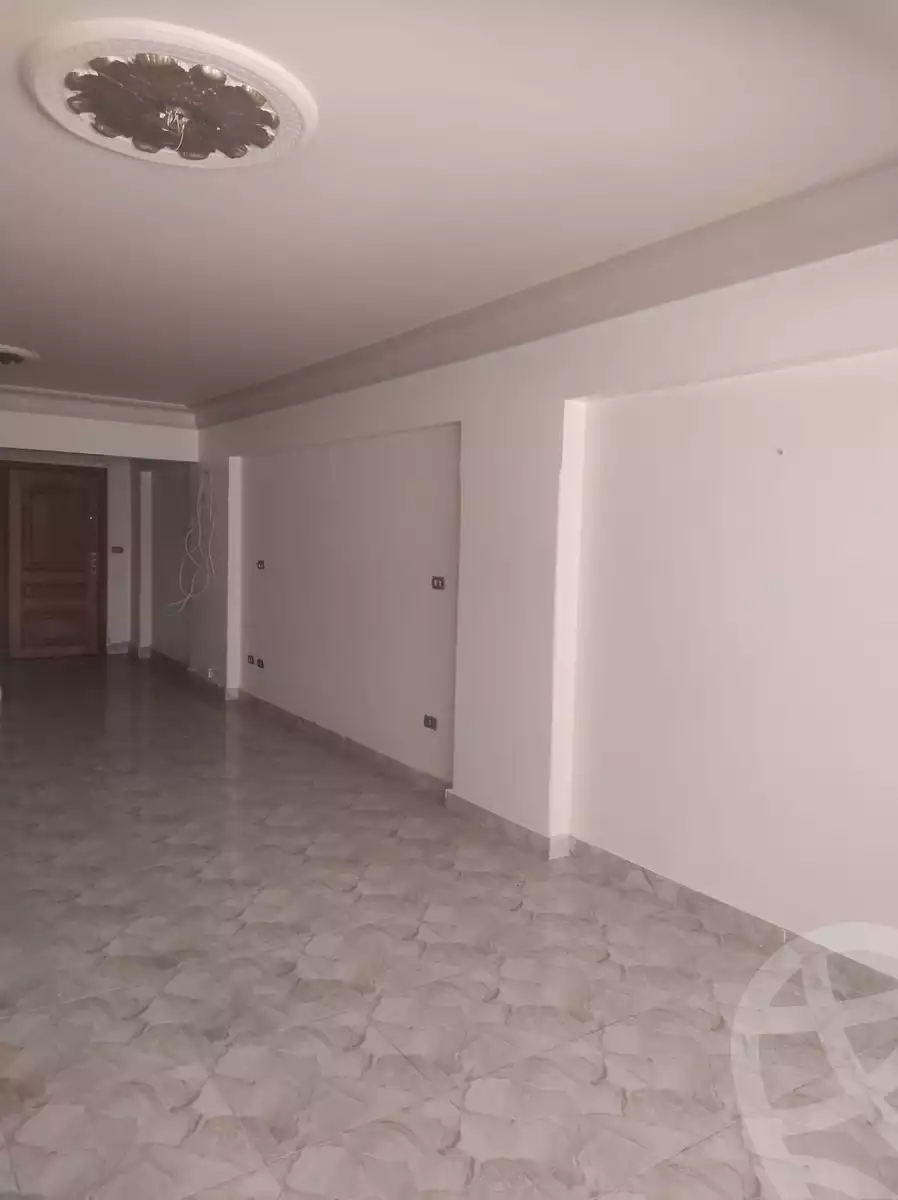https://aqarmap.com.eg/ar/listing/5841368-for-rent-alexandria-smouha-acid-city