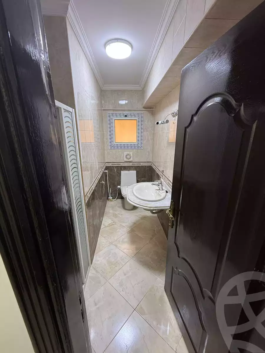https://aqarmap.com.eg/ar/listing/5841408-for-sale-cairo-new-cairo-compounds-el-jawhara