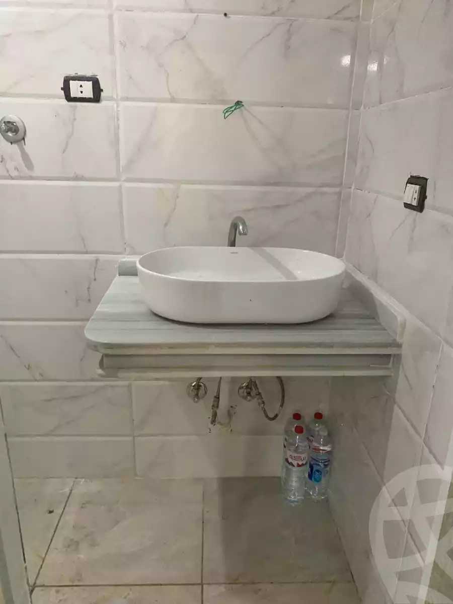 https://aqarmap.com.eg/en/listing/5841426-for-sale-alexandria-rs-ltyn