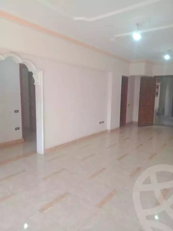 https://aqarmap.com.eg/en/listing/5842885-for-rent-cairo-mokattam-lhdb-l-ly