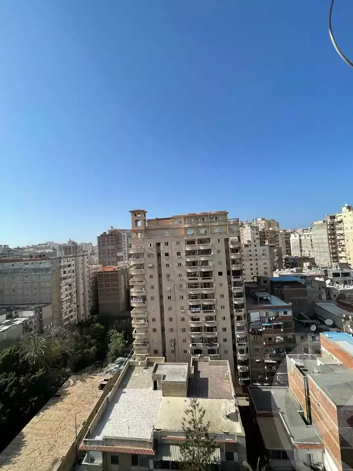 https://aqarmap.com.eg/en/listing/5843655-for-sale-alexandria-shds