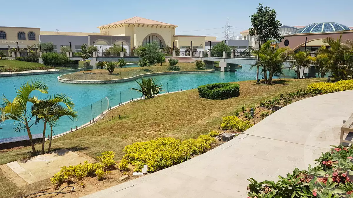 https://aqarmap.com.eg/en/listing/5844346-for-sale-cairo-new-cairo-madinaty-open-air-mall