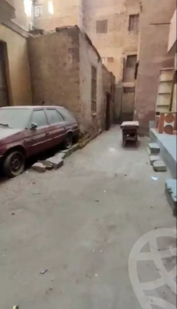 https://aqarmap.com.eg/en/listing/5844800-for-sale-cairo-el-zaytun-hlmy-lzytwn