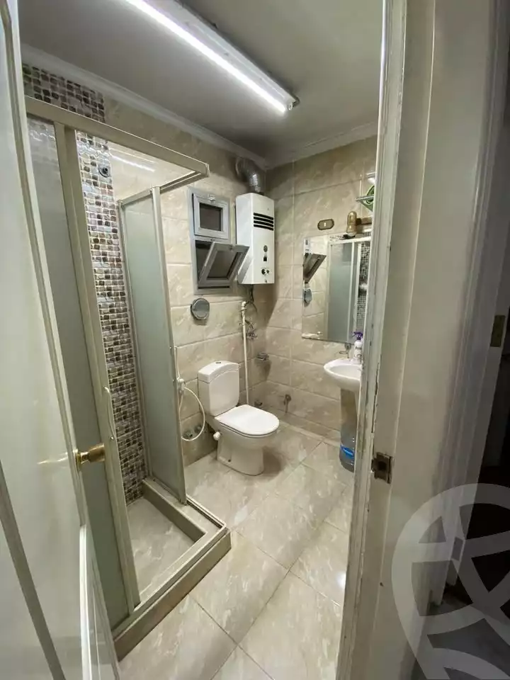 https://aqarmap.com.eg/en/listing/5844866-for-sale-cairo-mokattam-lhdb-l-ly-shareaa-9