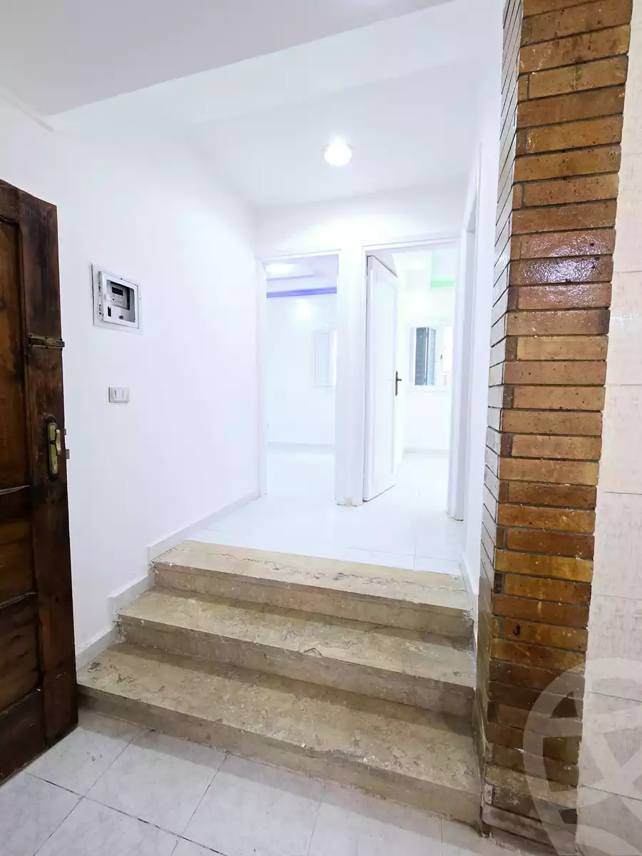 https://aqarmap.com.eg/en/listing/5845113-for-sale-alexandria-l-jmy-shataa-el-nakheel-no-8-st