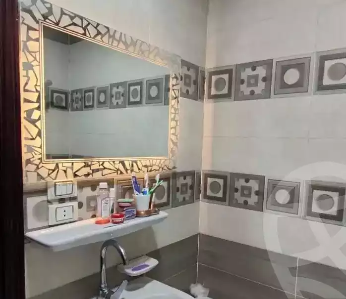 https://aqarmap.com.eg/ar/listing/5845437-for-sale-cairo-el-haram-el-maryotya-salah-el-seesy-st