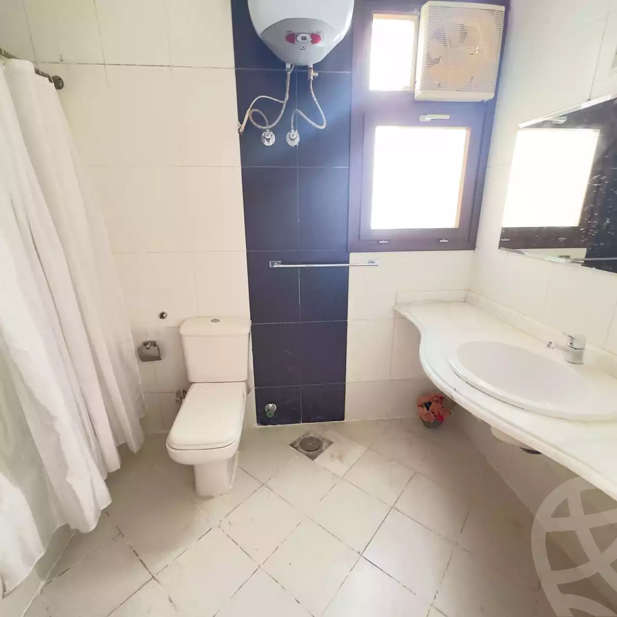 https://aqarmap.com.eg/en/listing/5841088-for-rent-cairo-el-sheikh-zayed-city-compounds-casa