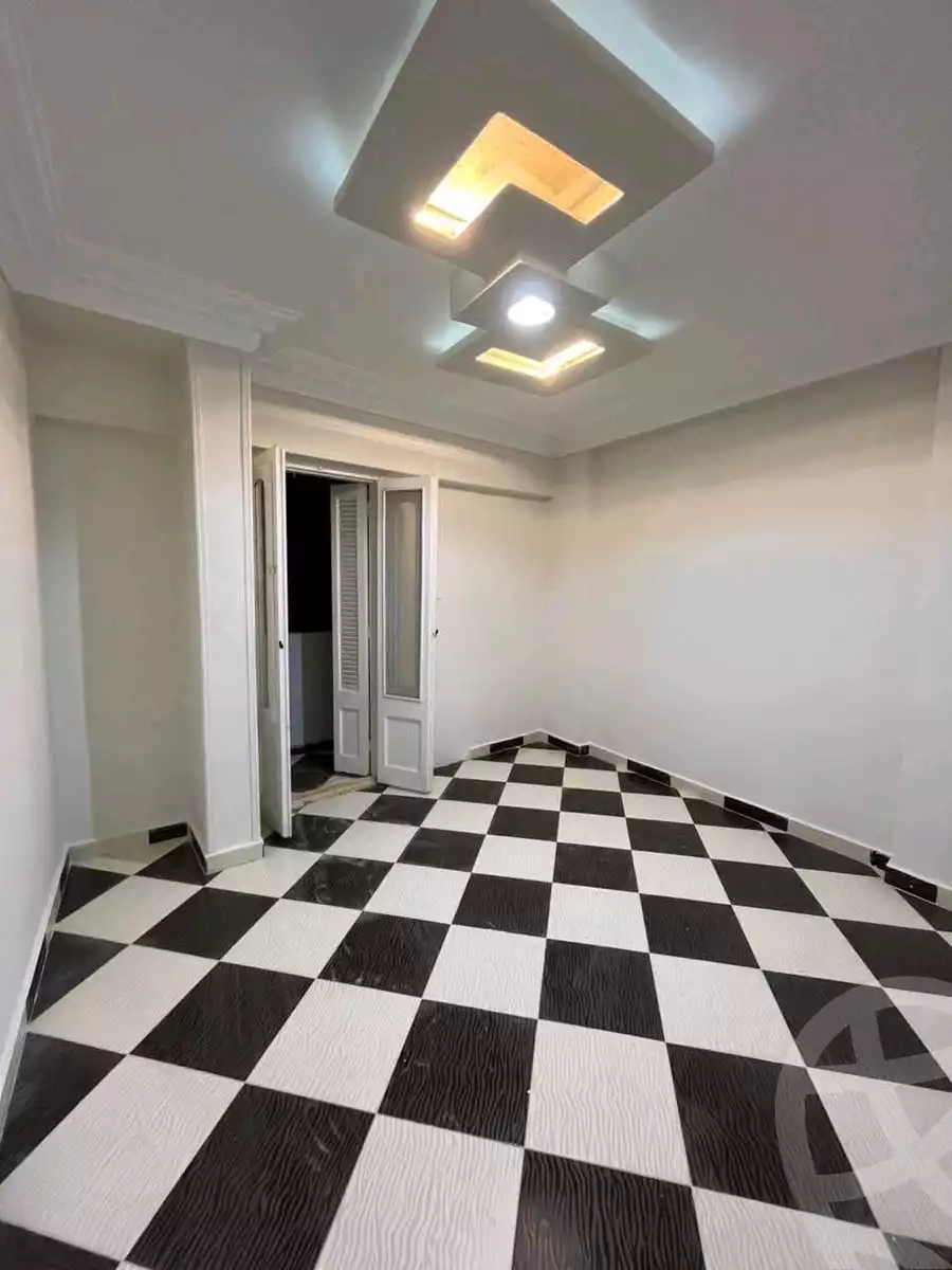 https://aqarmap.com.eg/ar/listing/5846318-for-sale-alexandria-l-jmy-lbytsh-abd-el-fattah-el-talkhawy