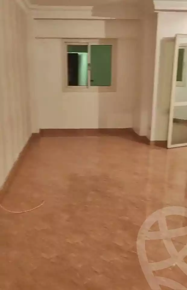 https://aqarmap.com.eg/en/listing/5846361-for-rent-cairo-mokattam-lhdb-l-ly