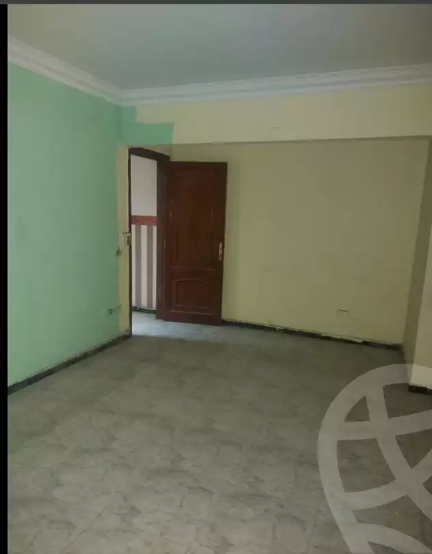 https://aqarmap.com.eg/en/listing/5846800-for-sale-cairo-helwan-helwan-el-sharkeya-khesro-basha-st