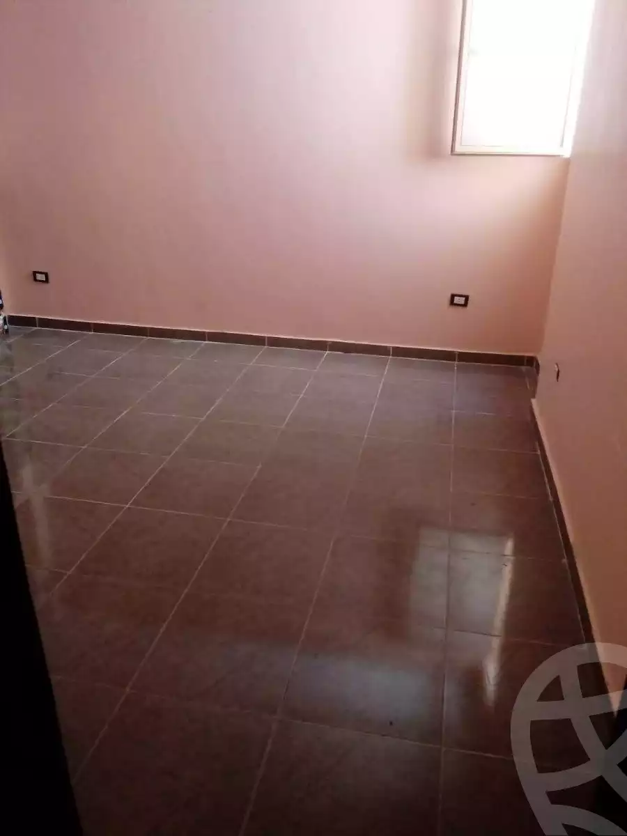 https://aqarmap.com.eg/ar/listing/5847351-for-rent-alexandria-l-jmy-el-kilo-21