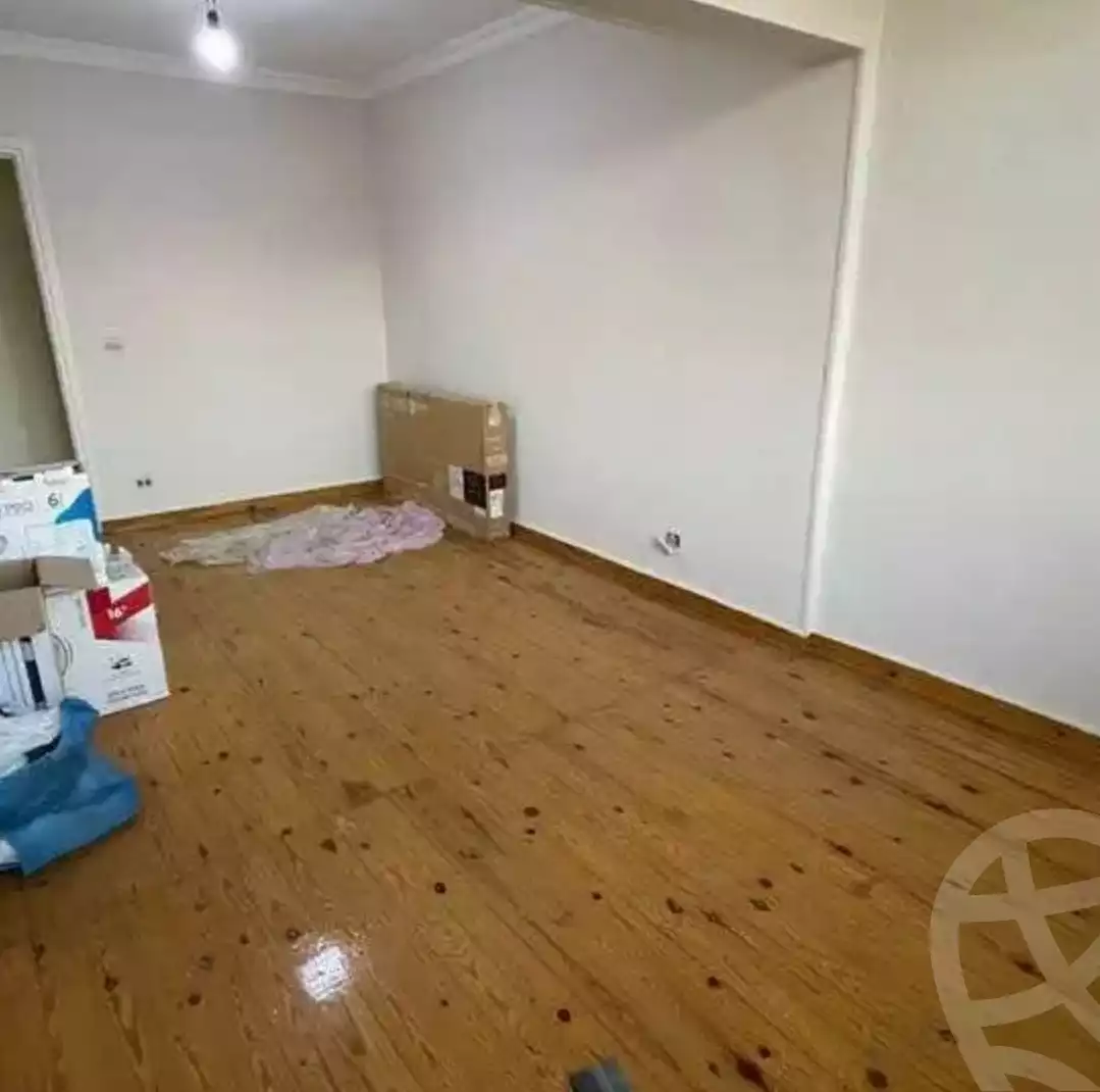 https://aqarmap.com.eg/en/listing/5847647-for-rent-alexandria-zezenia-ibrahim-el-attar-st