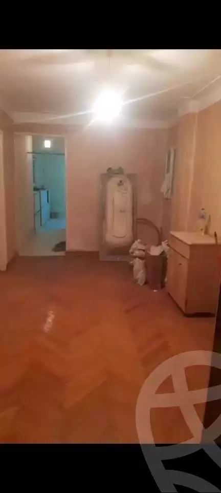 https://aqarmap.com.eg/ar/listing/5848549-for-sale-alexandria-ganaklis-shr-mrtdy-bsh